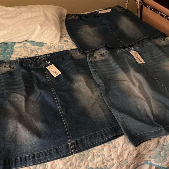 Nuggles brand denim skirts - Picture 3 of 8